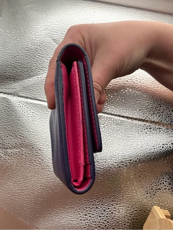 🐣 MCM Purple Saffiano Leather Flap Wallet - Picture 8 of 12